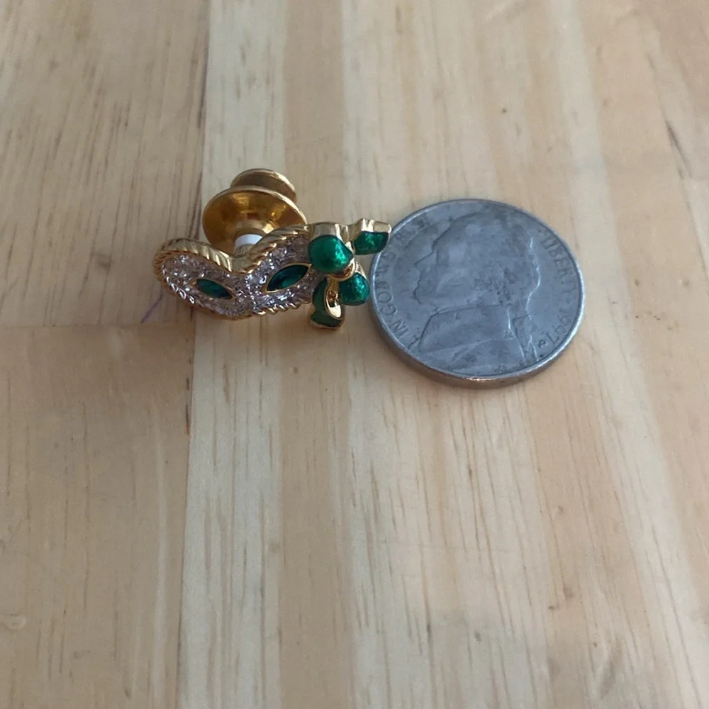 Beautiful genuine Swarovski clear & green crystal masquerade pin brooch. Stamped